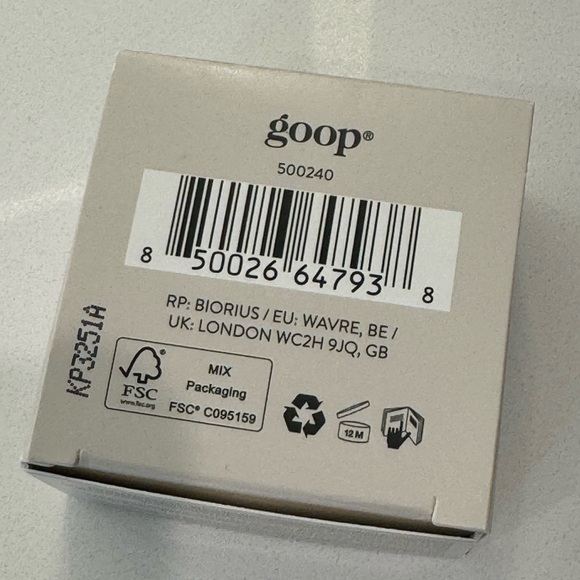 Blush - Picture 7 of 7